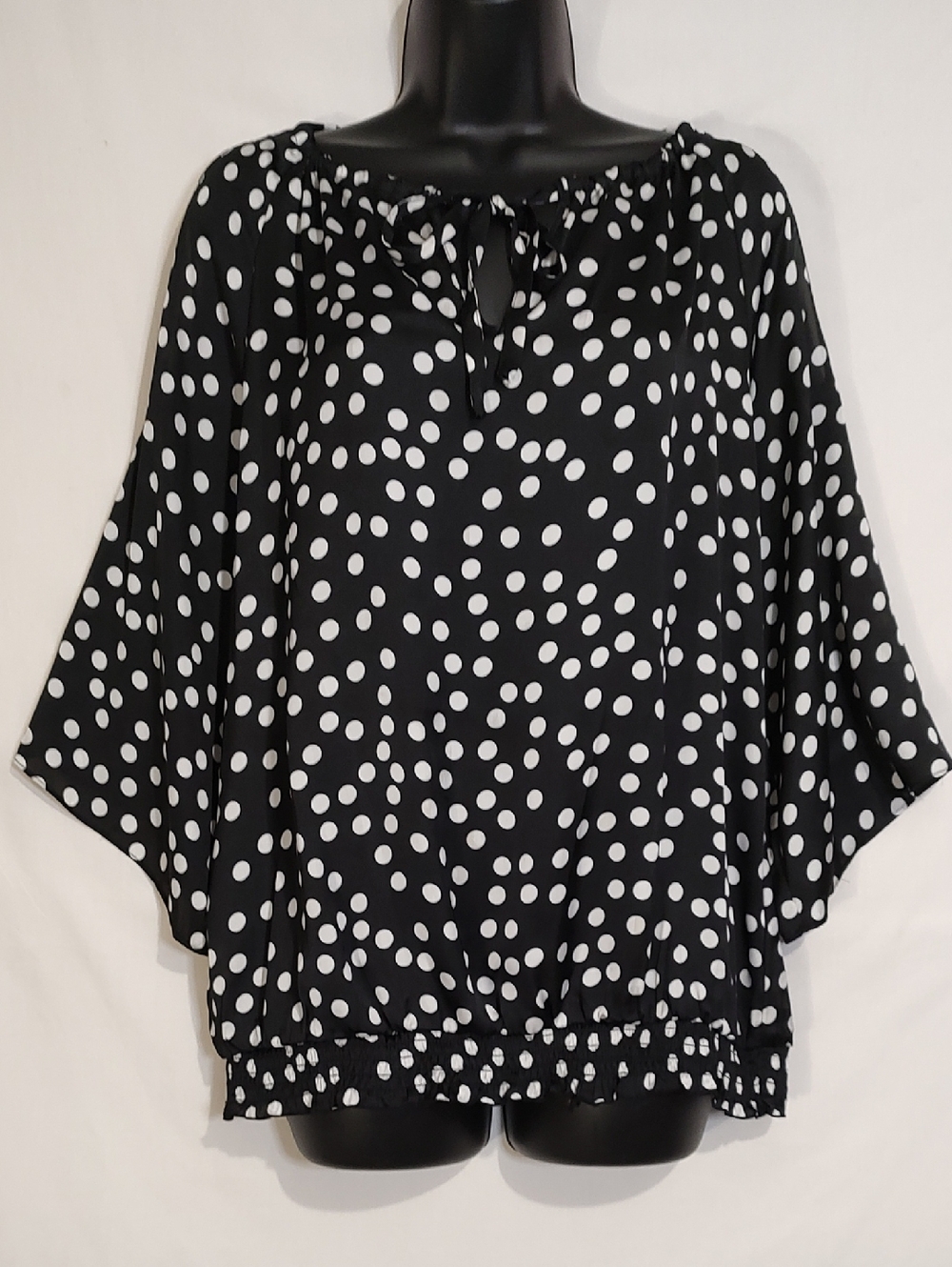Signature by Larry Levine Black & White Polka Dot Peasant Top